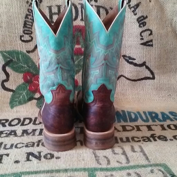 Tony Lana Chisel Toe Cowboy Boots - Picture 2 of 8